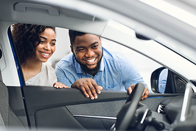 Couple shopping for a car